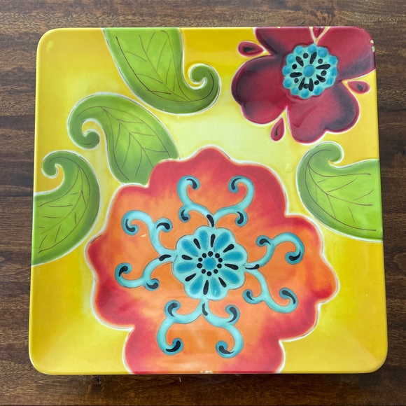 Coordinating Laurie Gates plate and bowl - Picture 5 of 8